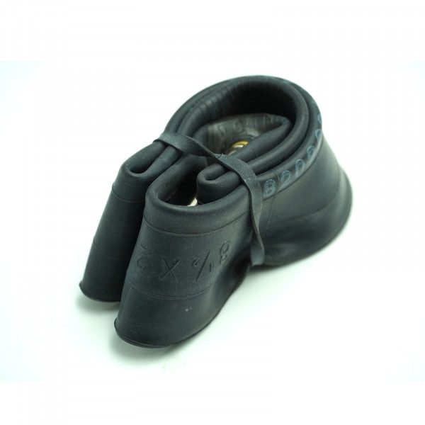 Schlauch Scooter 8 1/2x2 | 54-110 AV90/30° Laufrichtung